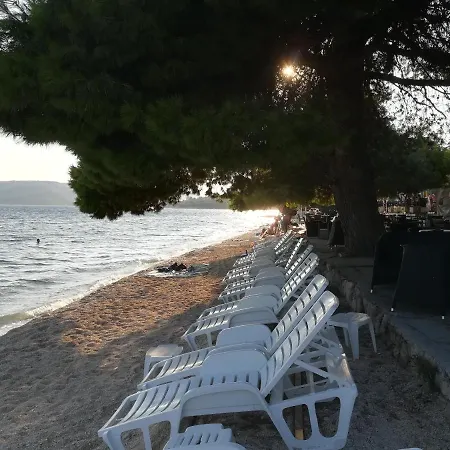 Domenico - 50 M From The Sea