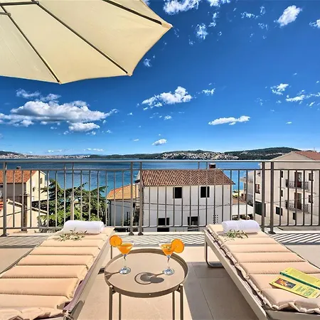 Domenico - 50 M From The Sea
