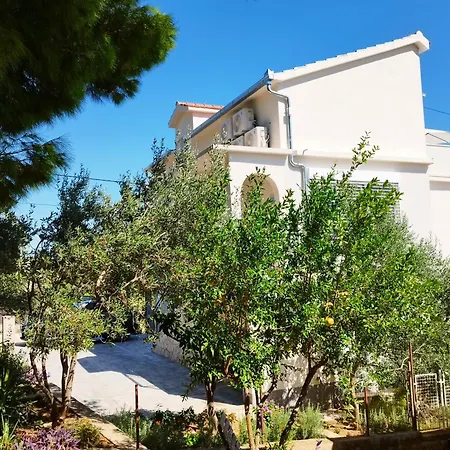 Apartment Domenico - 50 M From The Sea *