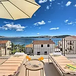 Domenico - 50 M From The Sea
