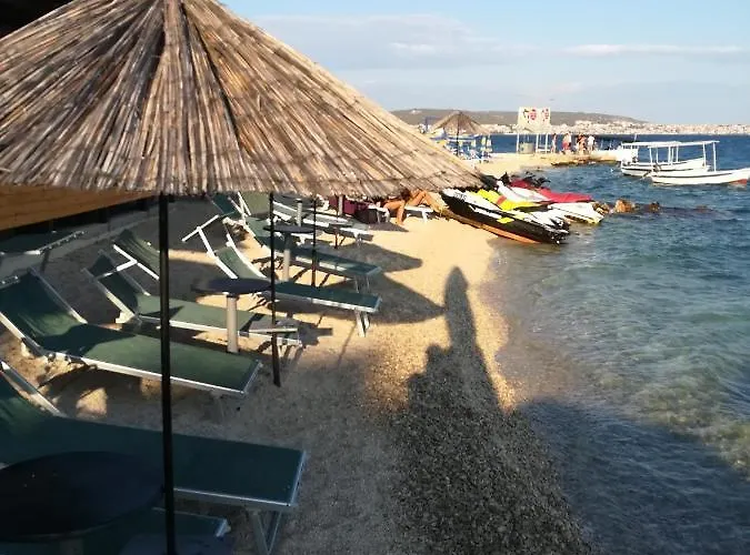 Domenico - 50 M From The Sea *