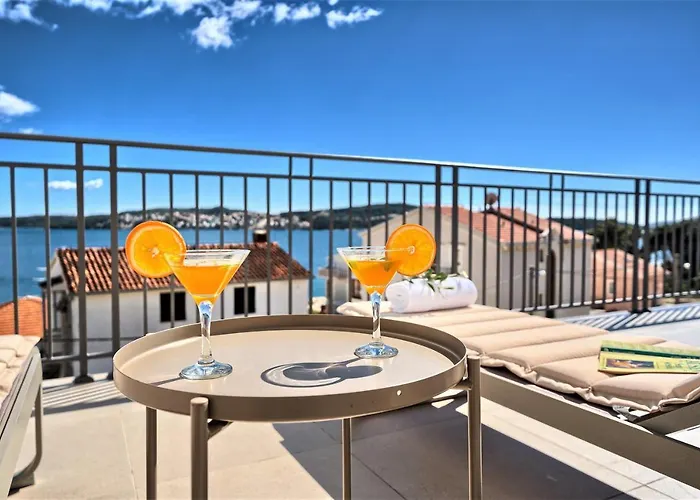 Domenico - 50 M From The Sea *